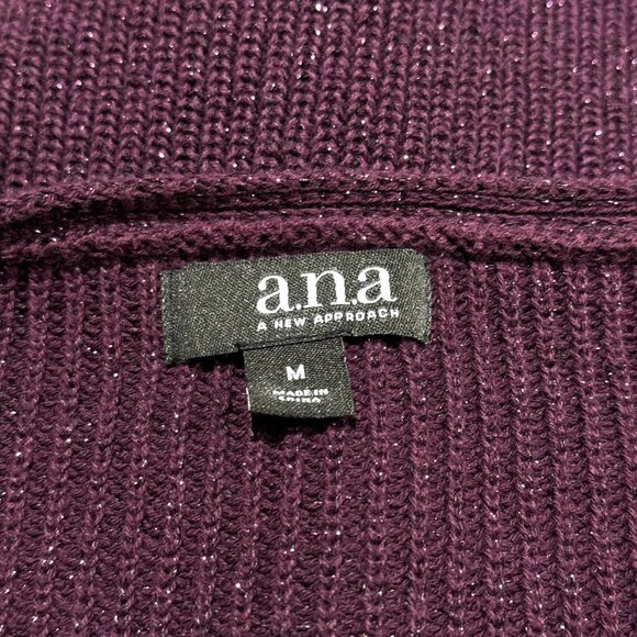 Ana V-neck Sweater - Picture 4 of 4